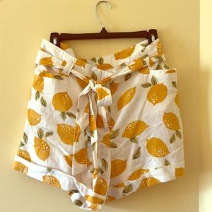 LOFT Tie-Waited Linen-Blend Shorts